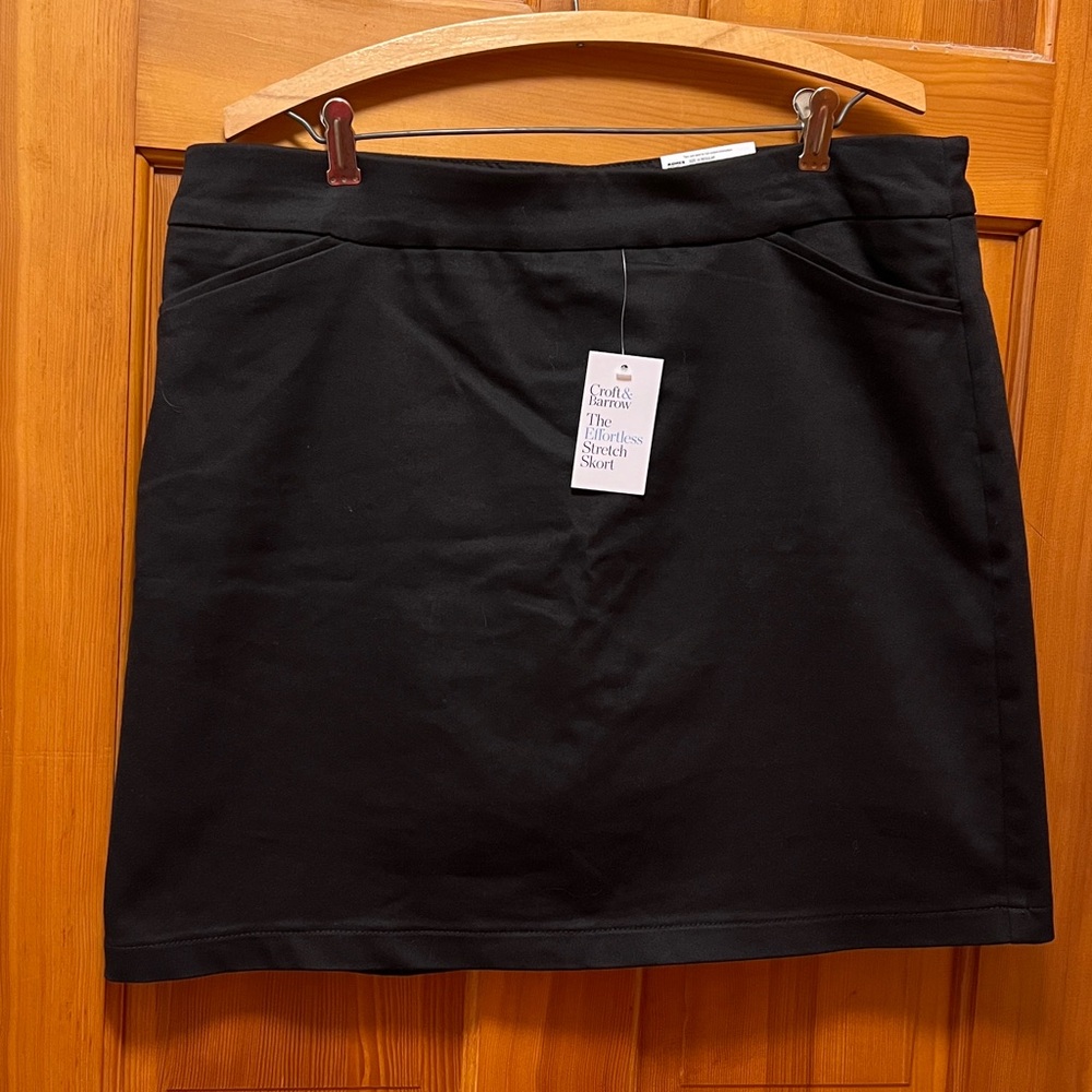 Croft & Barrow Effortless Black Skort